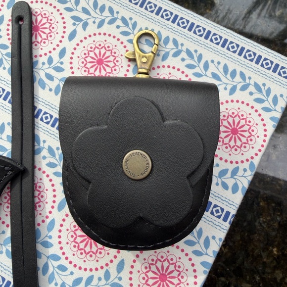 Portland Leather Trio of Littles - Picture 4 of 11